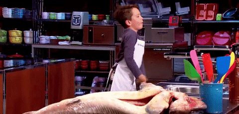 boy dancing on masterchef kids